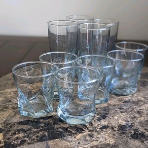 Set of 8 drinking glasses